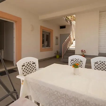 Mia Апартаменты