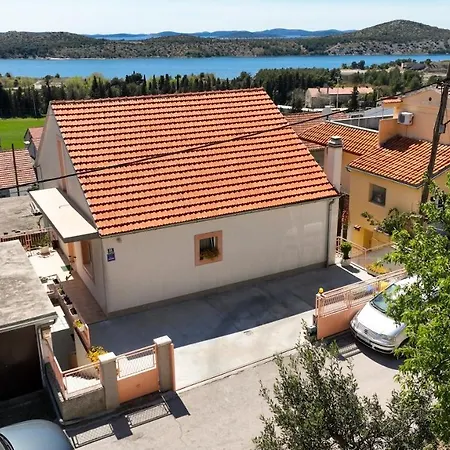 Mia Sibenik